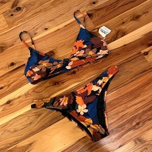 Rhythm livin women’s two piece bathing suit. Size small, never worn!